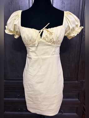 That’ssoFetch Yellow puff sleeves Mini Dress - Size 12